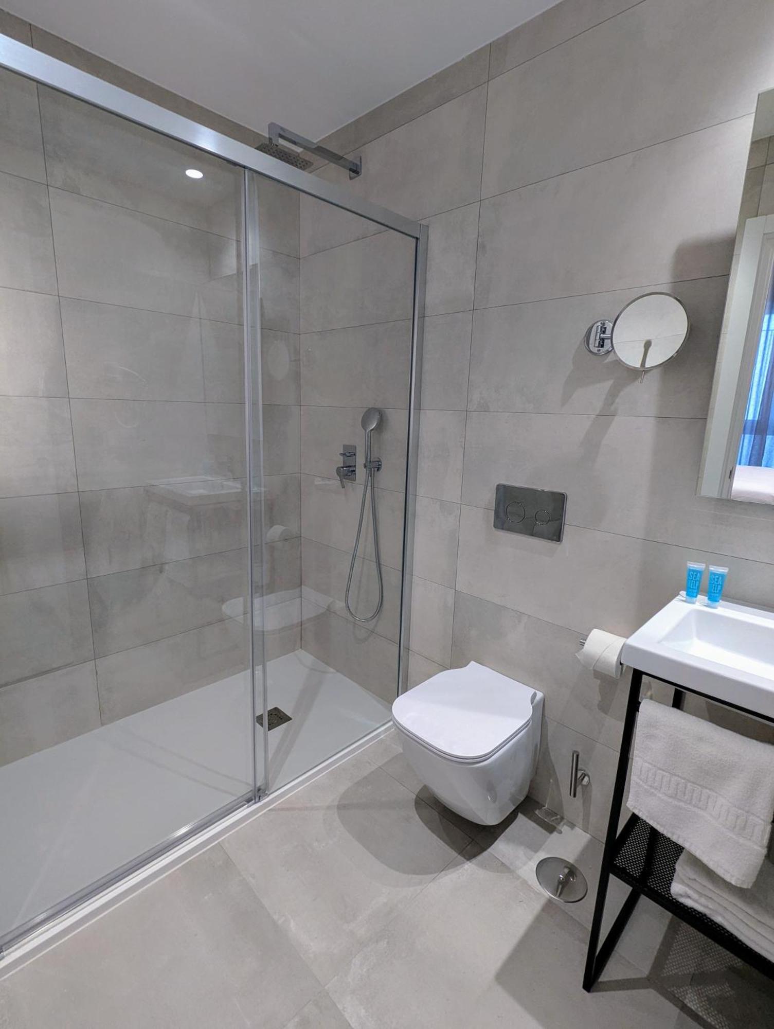 Dormos Hotel Cádiz Eksteriør bilde